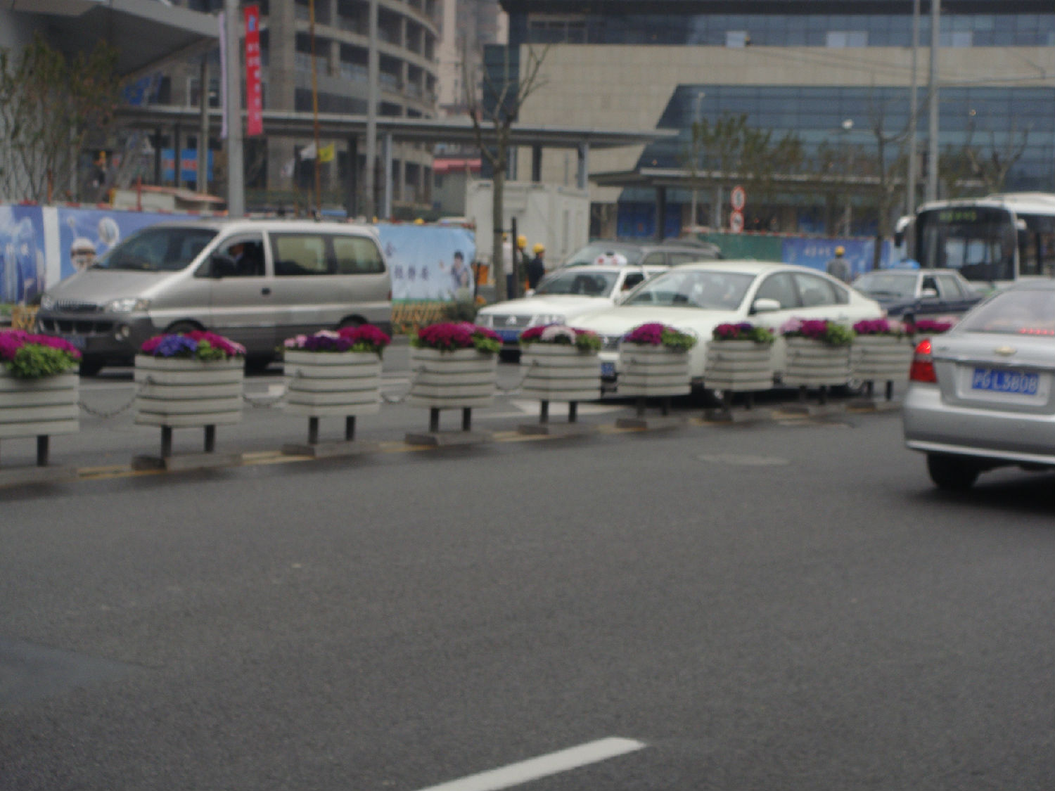 道路隔离花箱